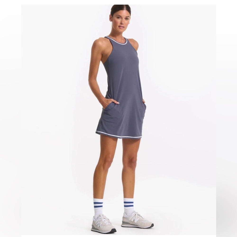 Vuori xs grey and white tennis dress